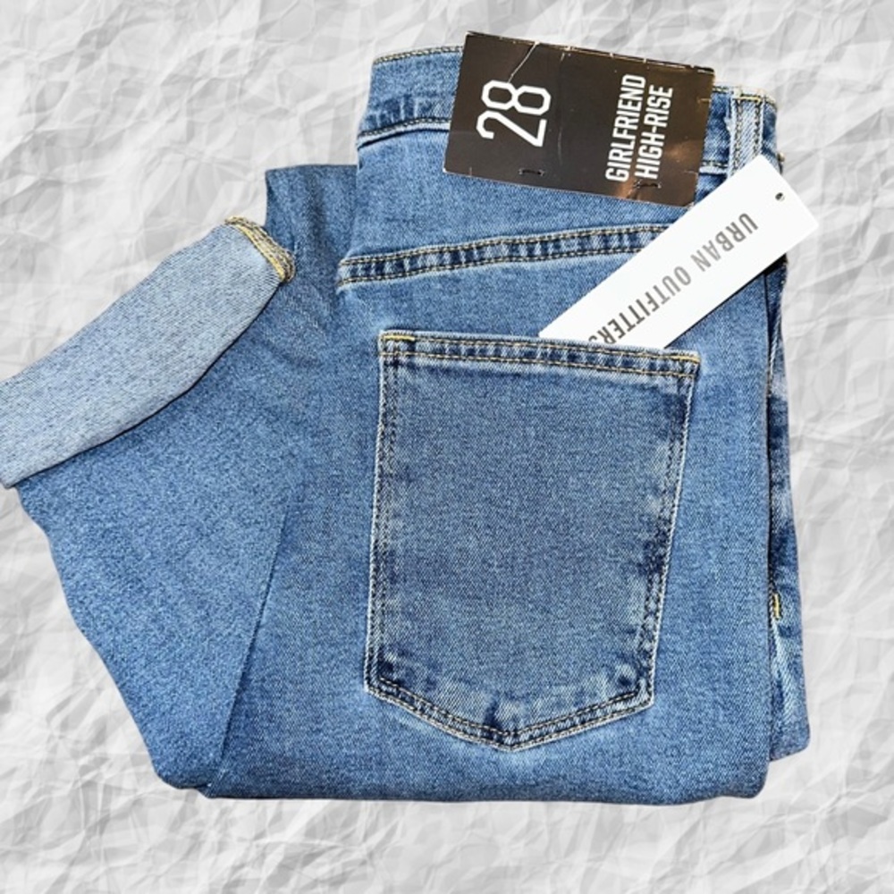 BDG Girlfriend High‎ Rise size 28X32 NWT